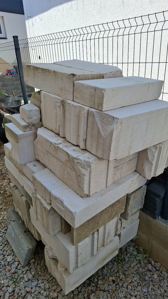 stavebný materiál mix - 2