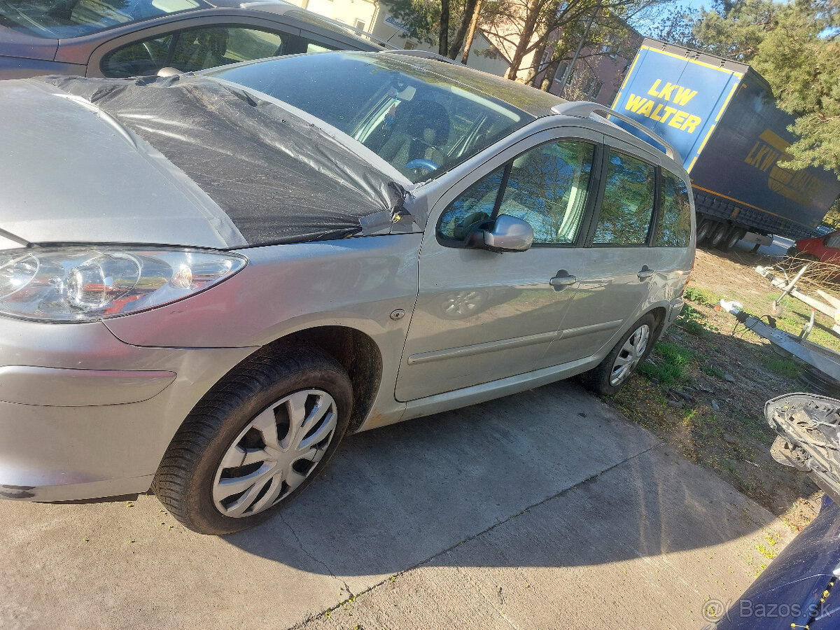 Rozpredám Peugot 307sw facelift - 2
