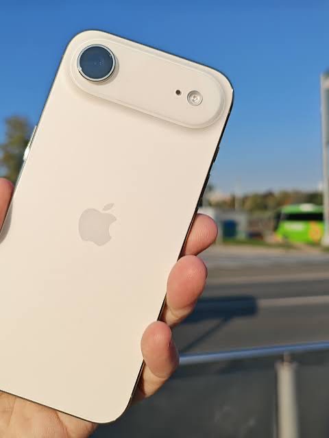 iPhone Air light Gold 256gb - 2