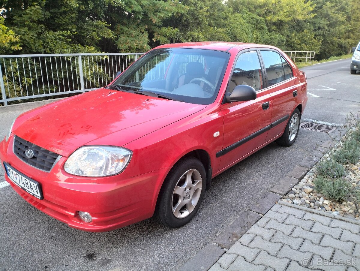 Hyundai Accent LC - 2