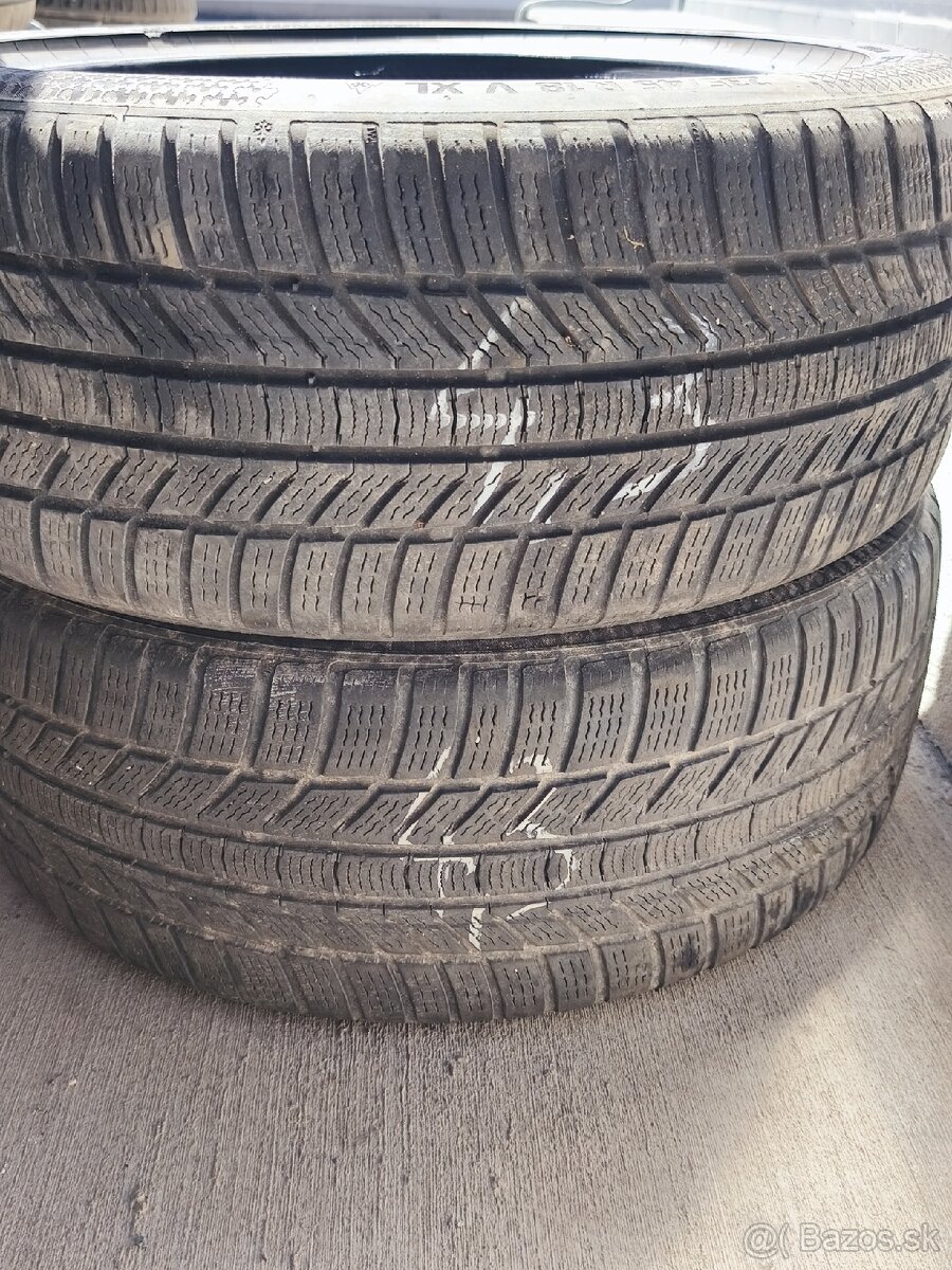 Zimne pneu 235 45 r18 - 2