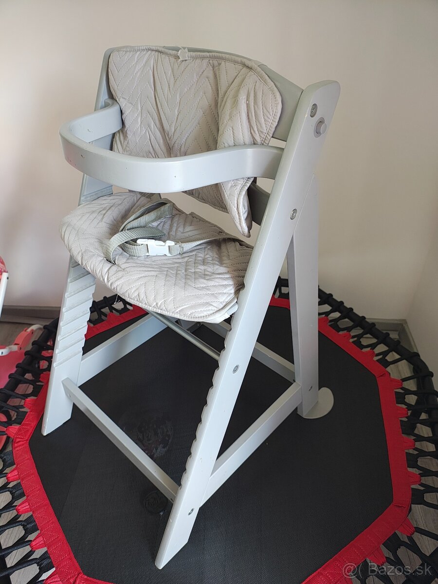 Rastúca stolička - 2