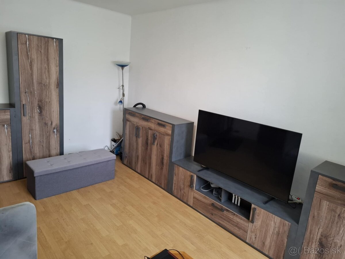 1.izb.byt pri Kaštieli v Holíči len u nás v ponuke - 2