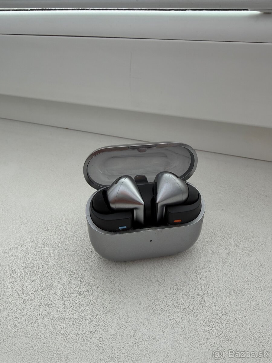 Samsung buds 3 pro - 2