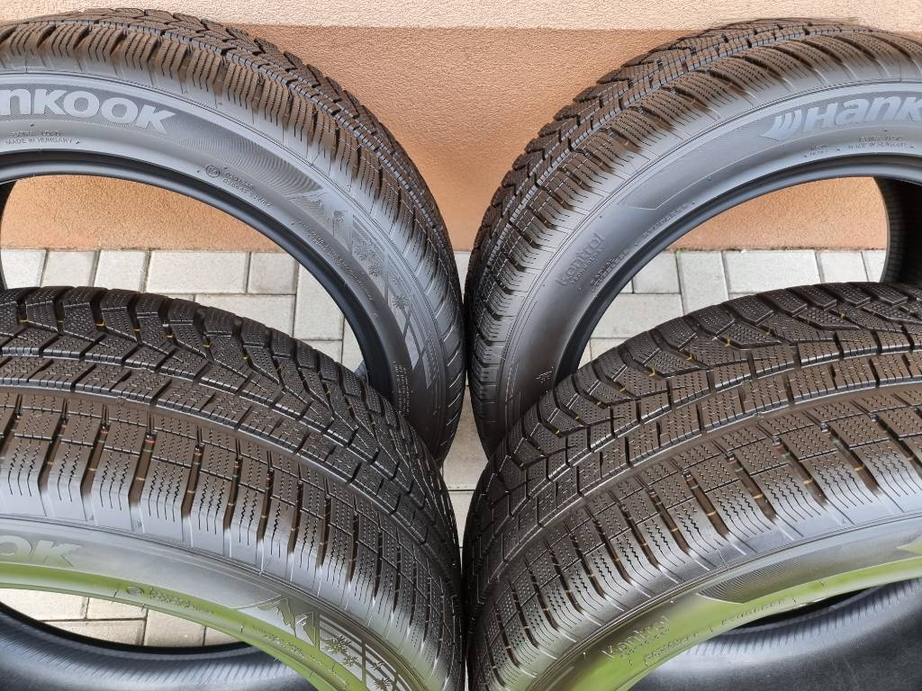 pneu 21" 285/45R21 HANKOOK zimné 7mm - 2