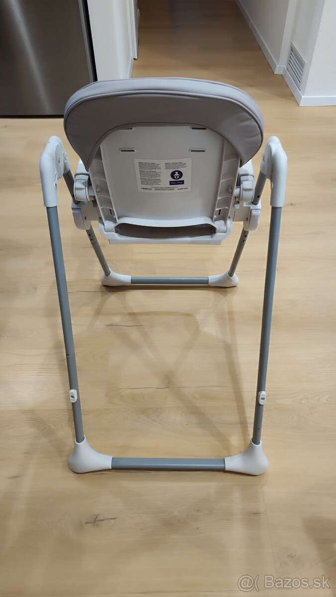 Stolička na kŕmenie Feedo - 2