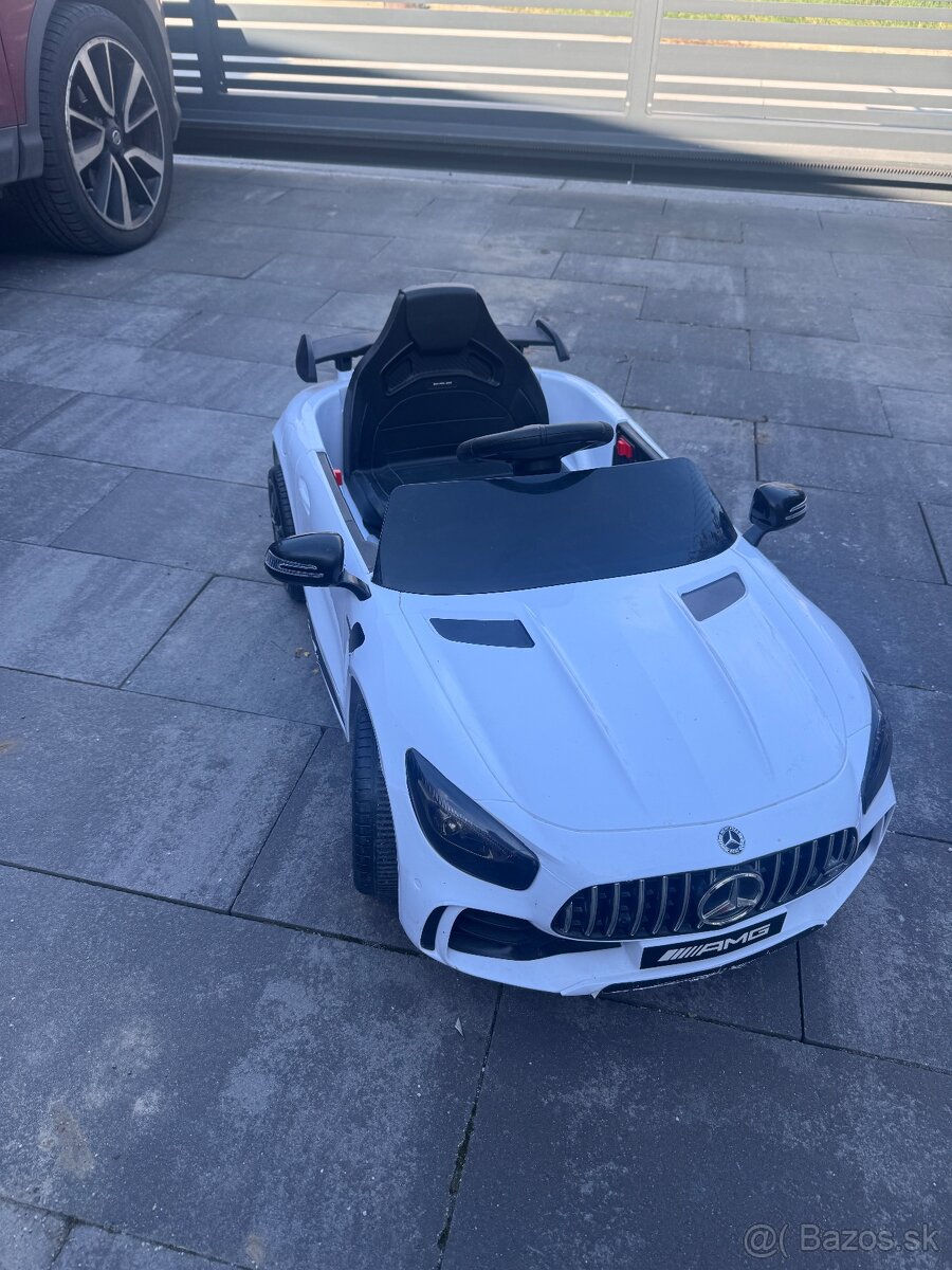 Auticko Mercedes AMG - 2
