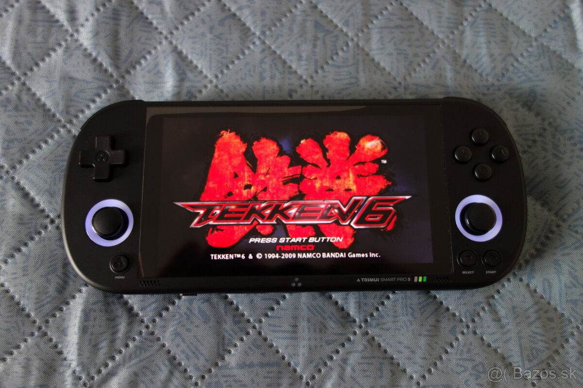 TRIMUI Smart Pro S + 256 GB microSD Samsung - parádne PSPčko - 2