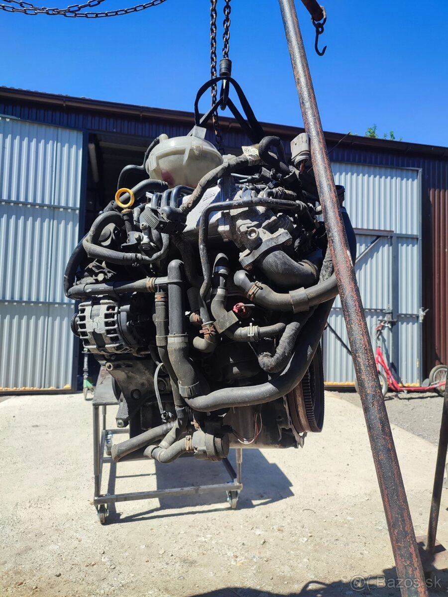 Predám motor cxxb 1.6 tdi - 2