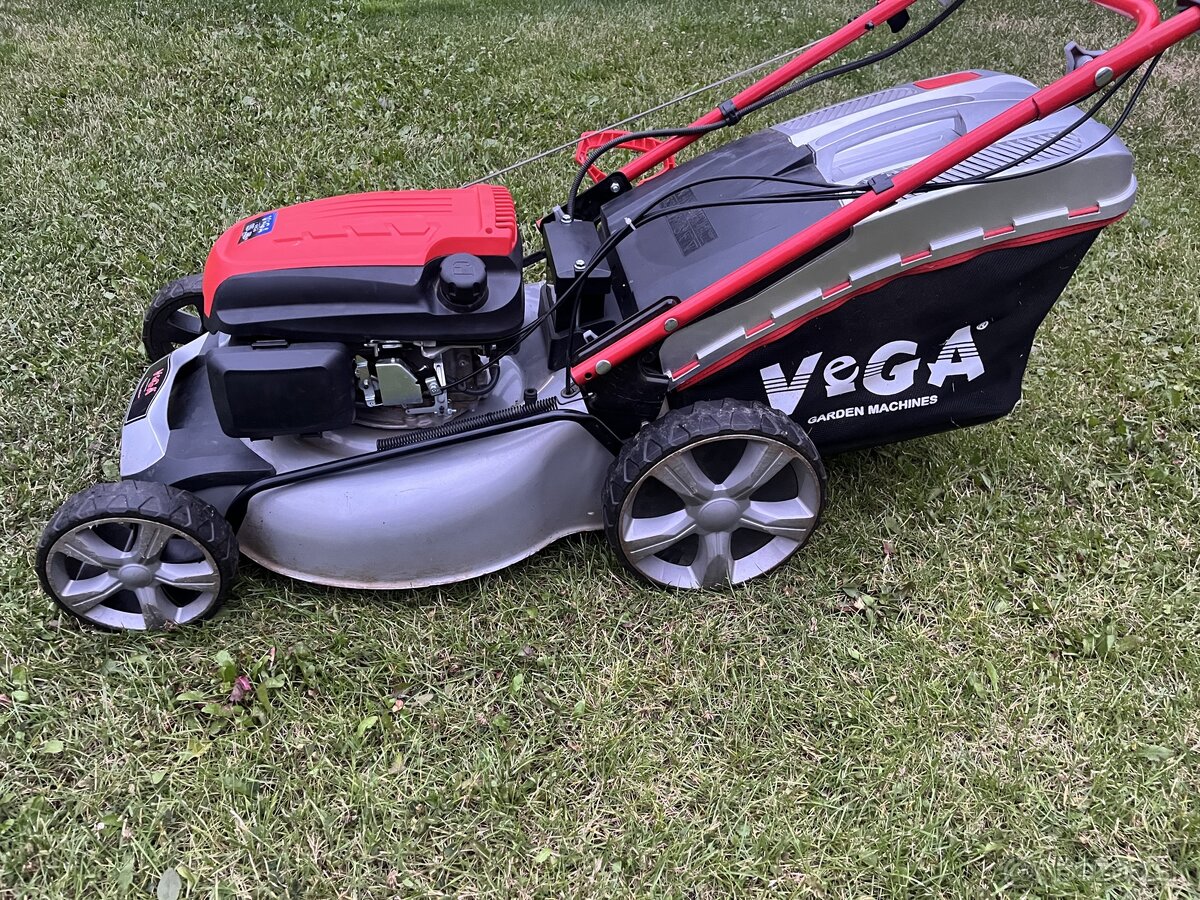 Benzínová kosačka VEGA - 2