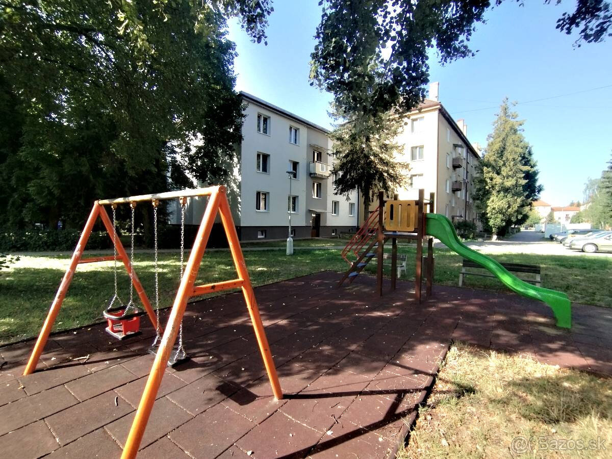2-izbový byt s balkónom – Humenné - 2