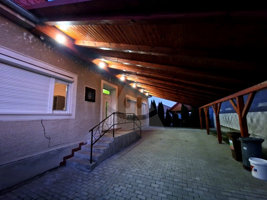 Exkluzívne Rekonštruovaný rodinný dom v blízkosti centra - 2