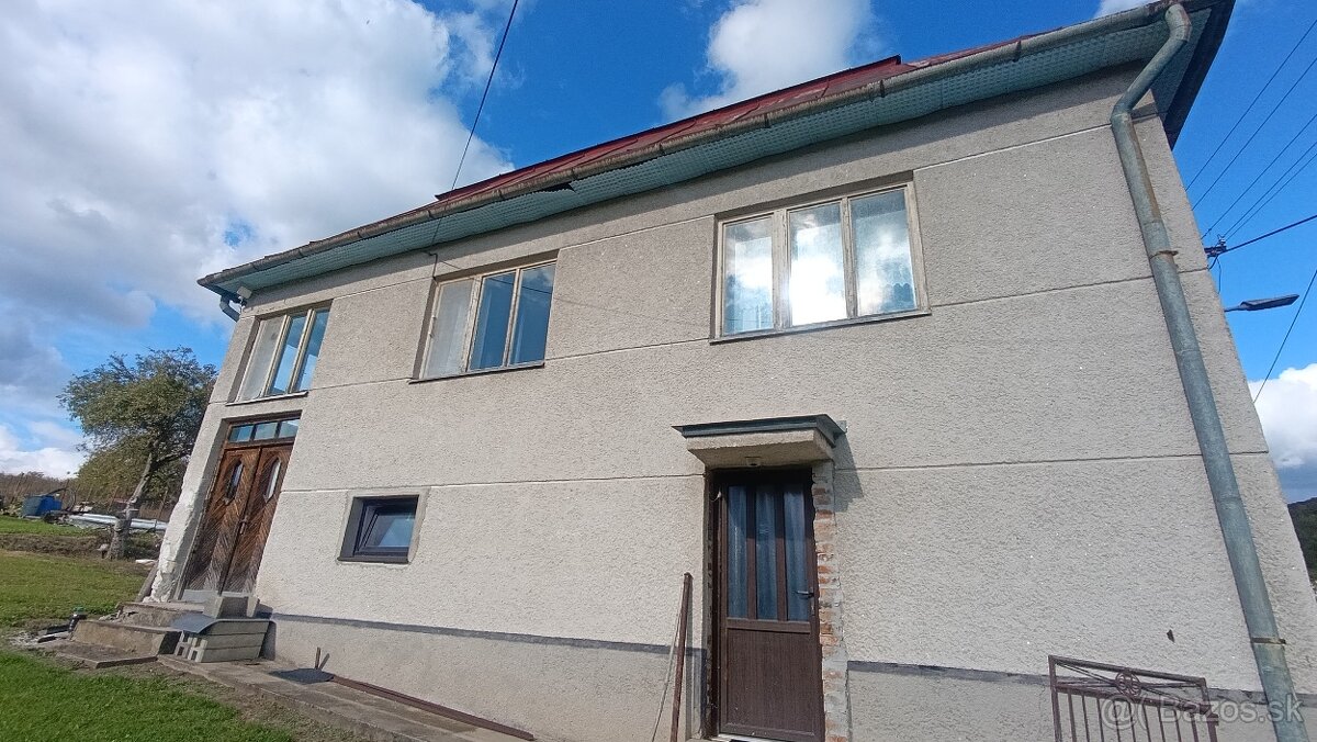 Rodinný dom s pozemkom - 2