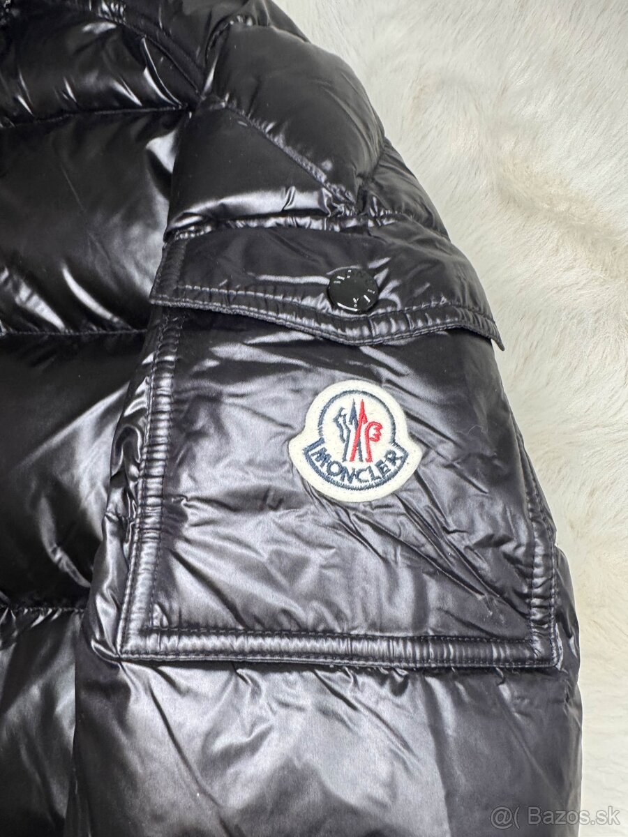 Moncler Maya péřová bunda - 2