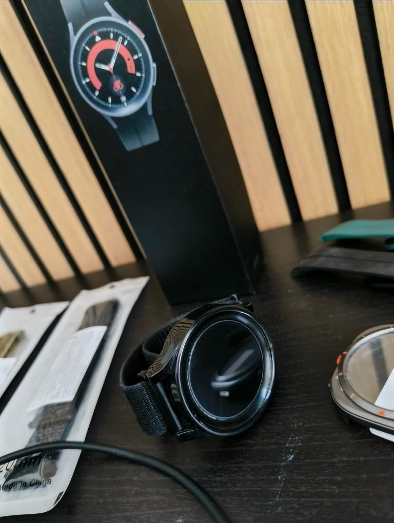 Hodinky Samsung watch5 PRO - 2