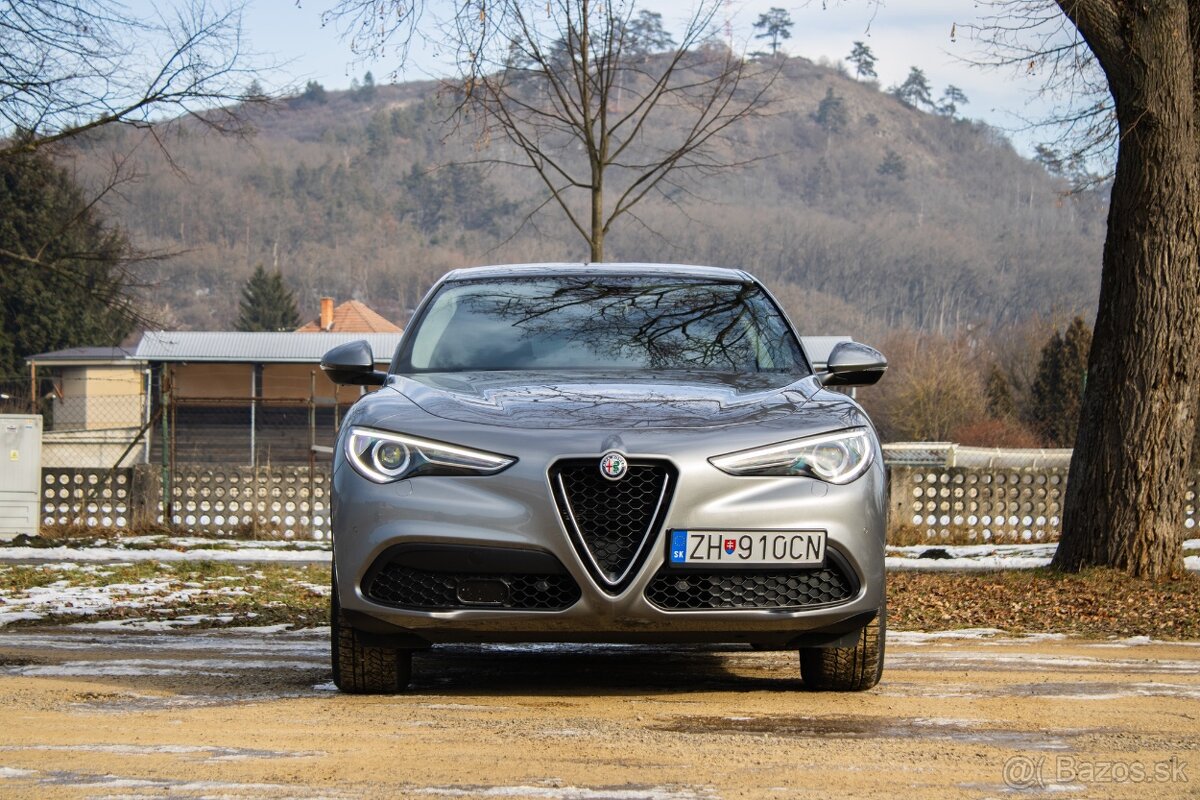 Alfa Romeo Stelvio 2021 - 2