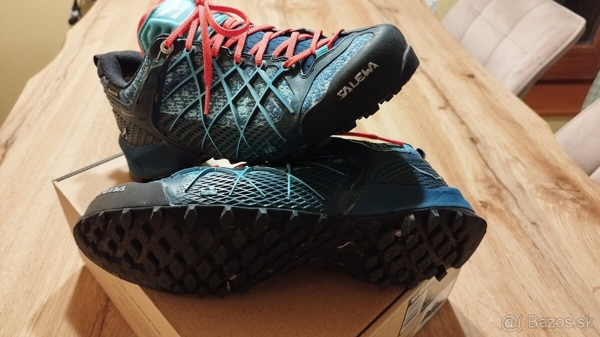 obuv SALEWA č.38,5 - 2