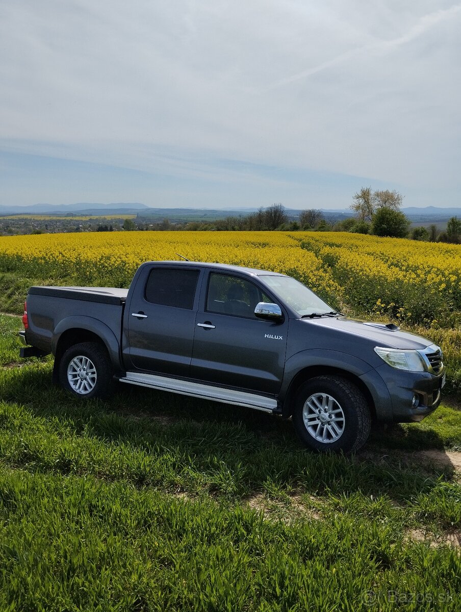 Toyota Hilux 3.0D4D automat