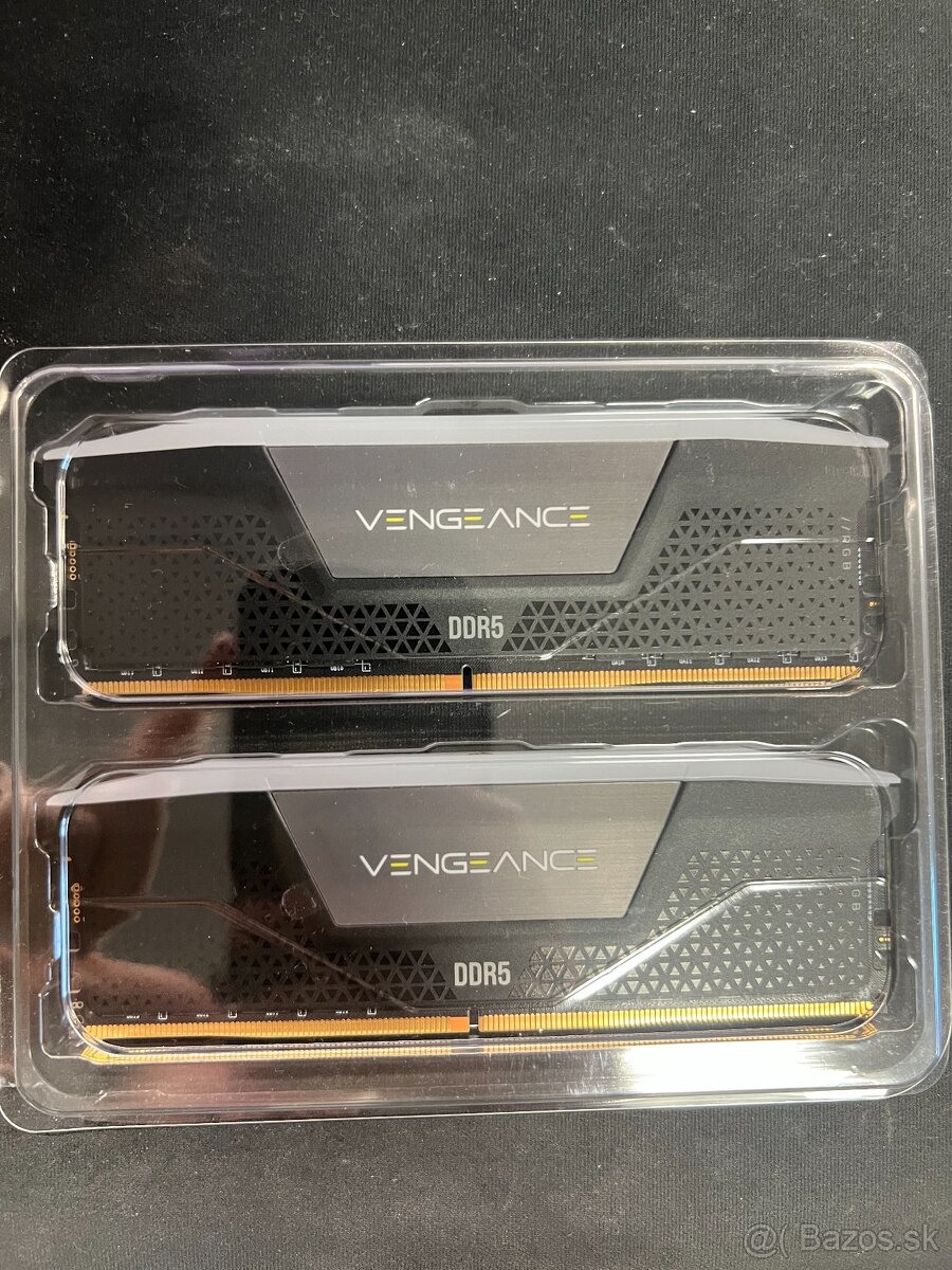 Corsair Vengeance RGB DDR5 128GB (2×64GB) 6400MHz CL42 –Nové - 2