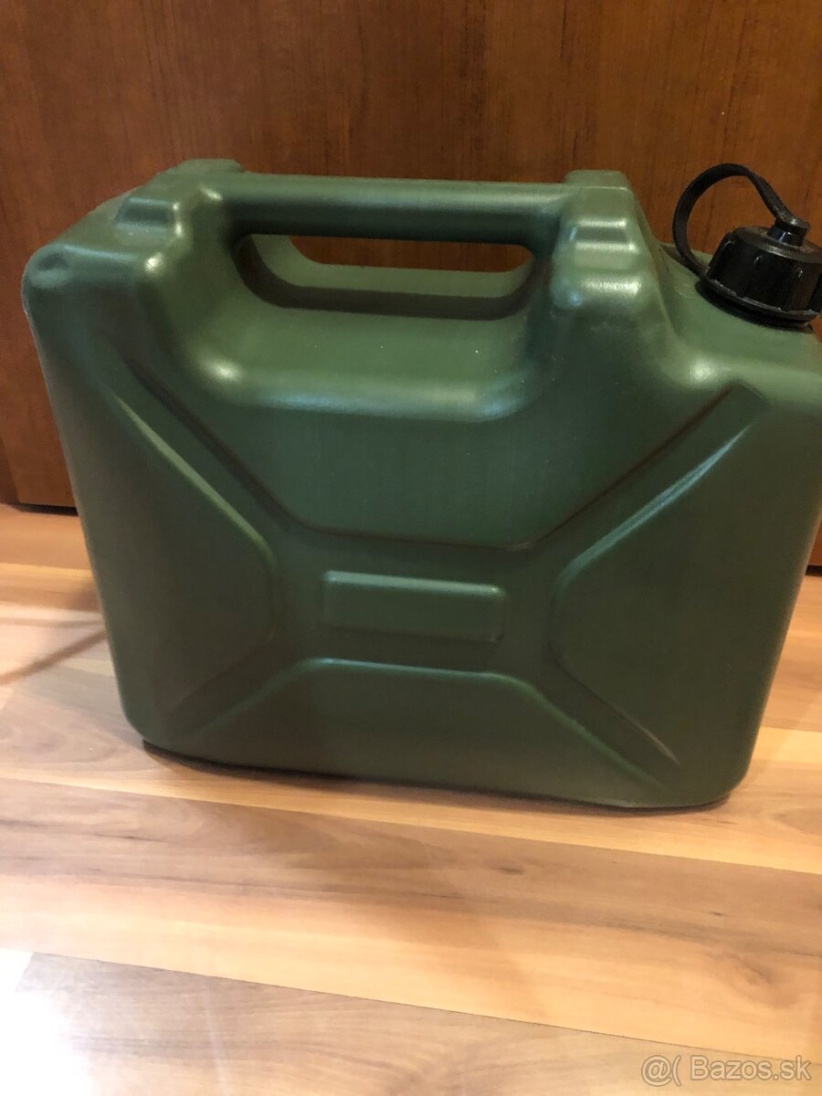 Predam kanister na vodu, bandasku 15l - 2