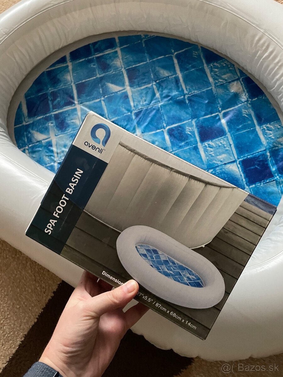 Nafukovací bazénik / brodítko na nohy pred vírivku či bazén - 2