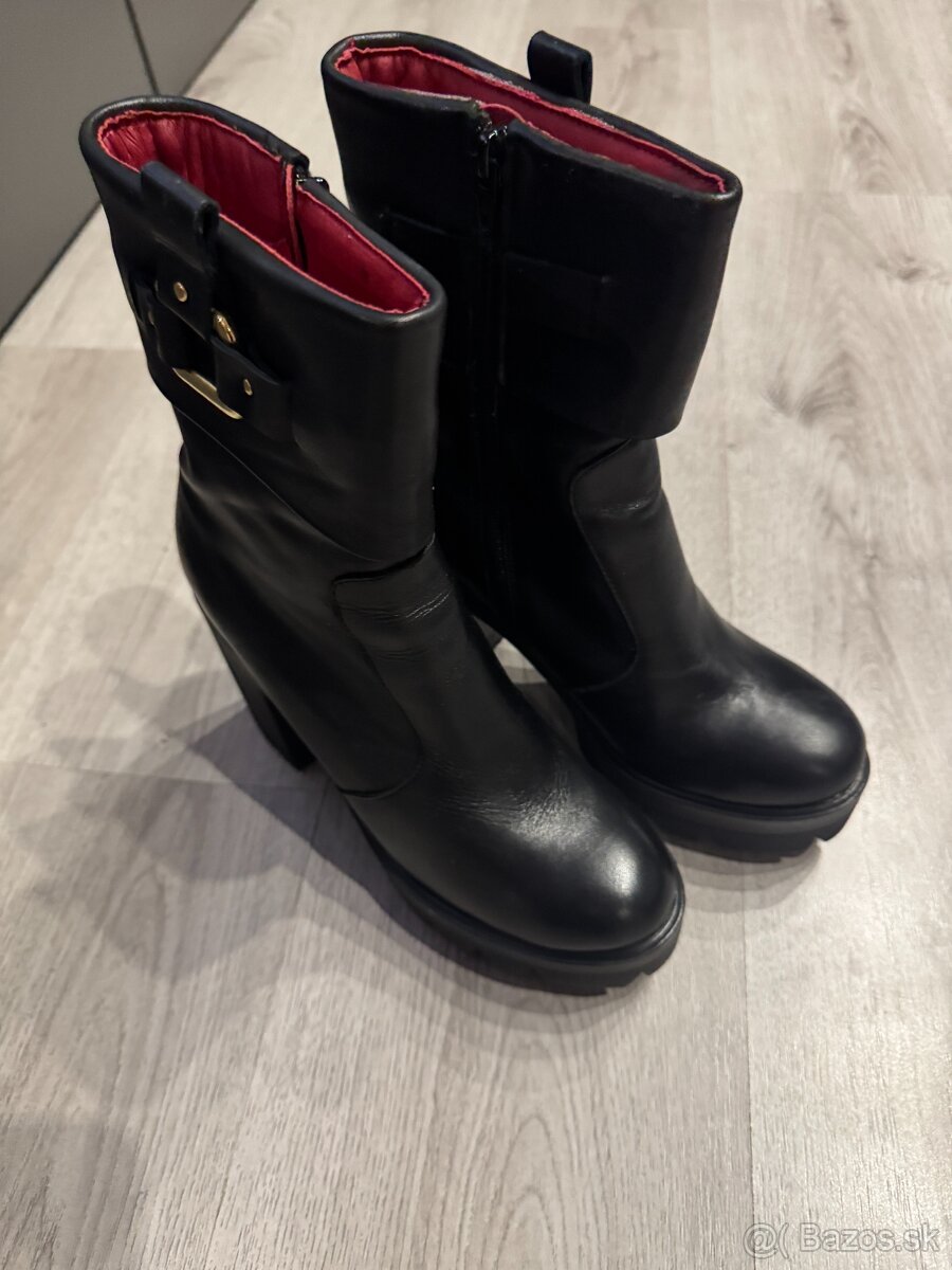 Buffalo kožené čižmy 38 - 2