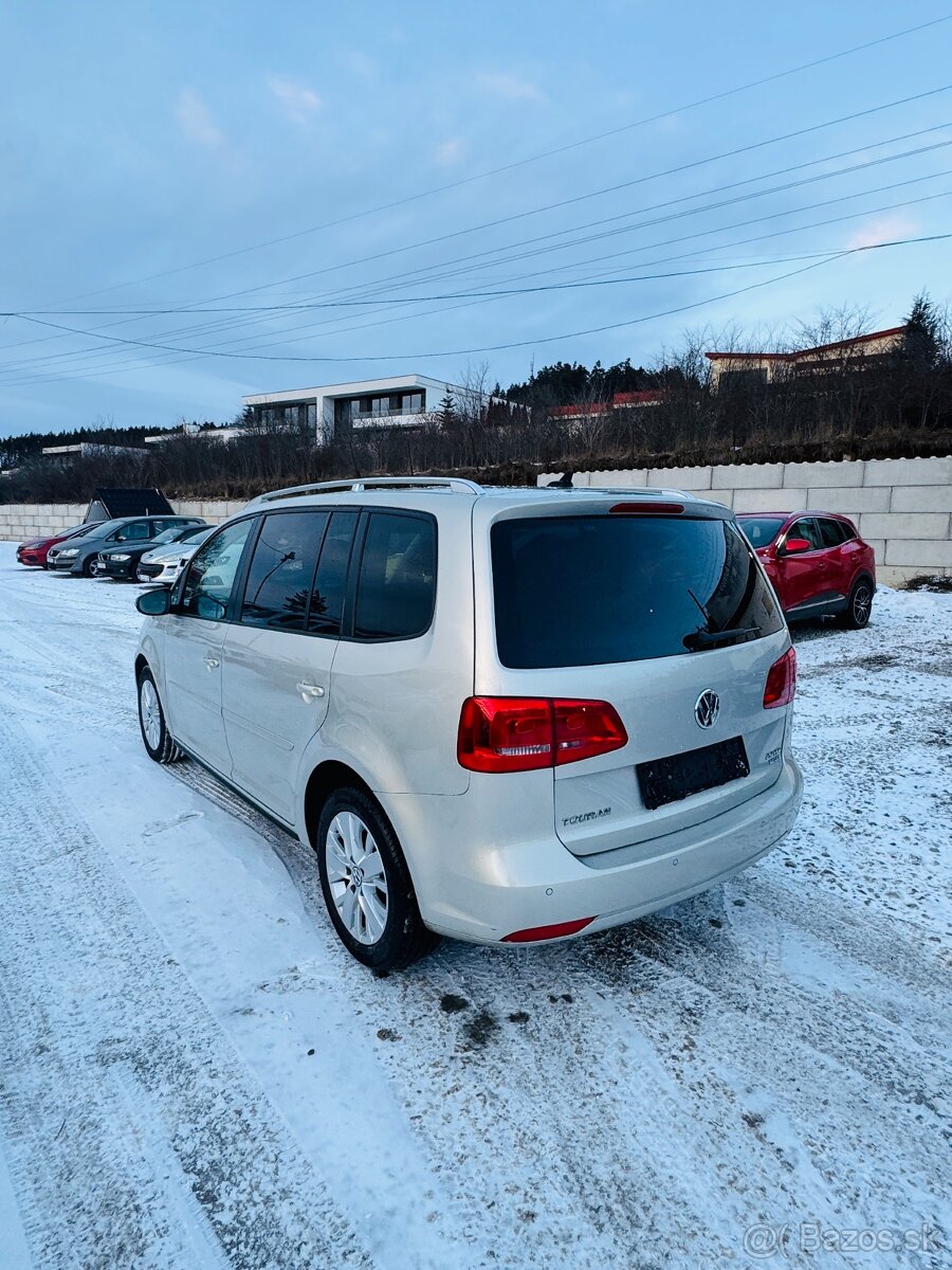 ✅ Volkswagen Touran Xenon - 2