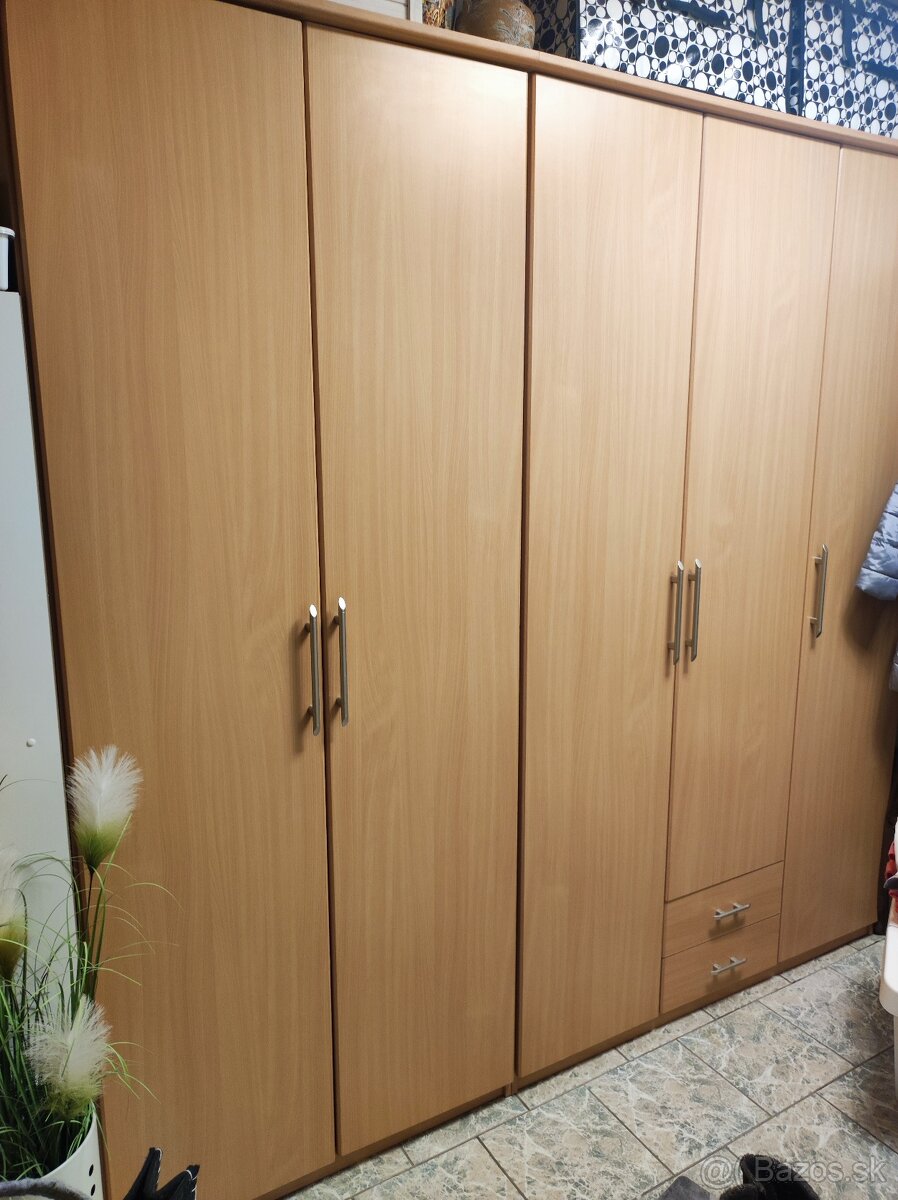 Skriňová zostava do chodby - 2