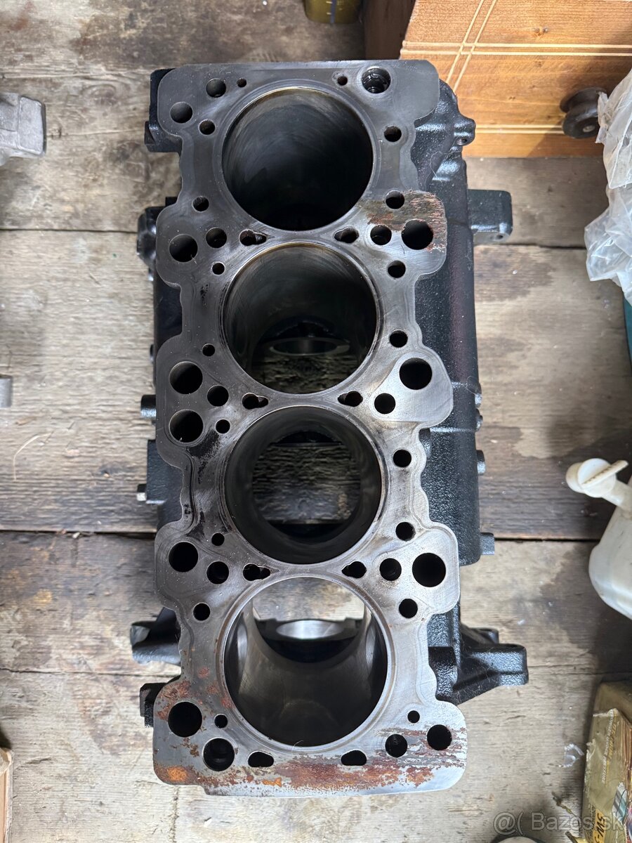 Mitsubishi Lancer Evo 7,8,9 blok motora - 2