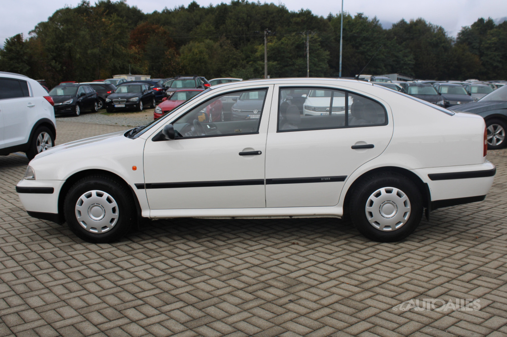 Škoda Octavia 1,4 MPi 44 kW LX - 2