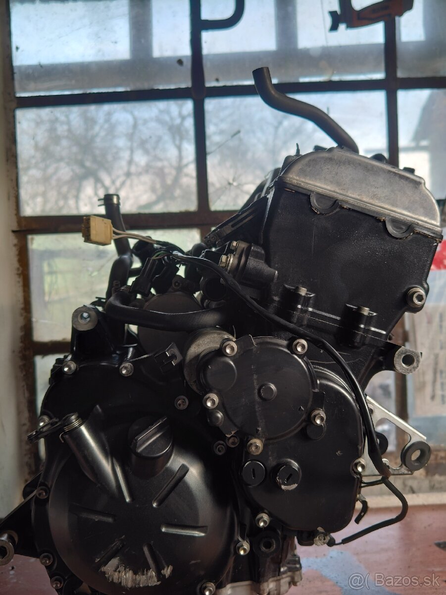 motor zx6r 2008 - 2