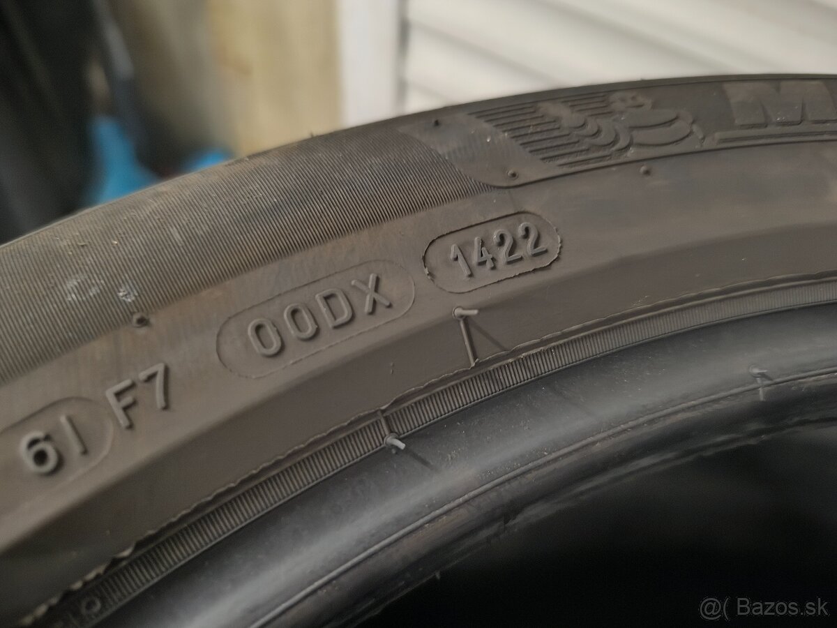 Michelin PilotSport suv 285/40R21 109Y - 2