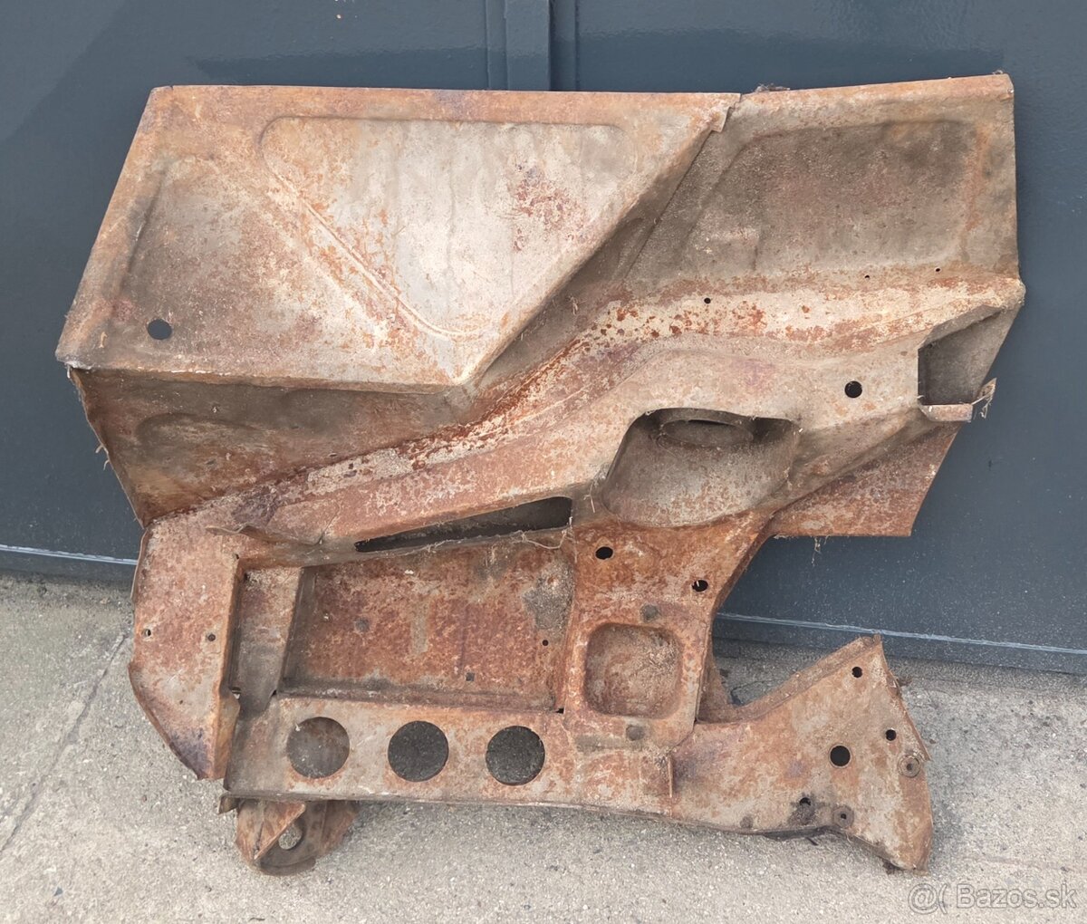 Vnútorný blatnik predný Lada,Vaz - 2