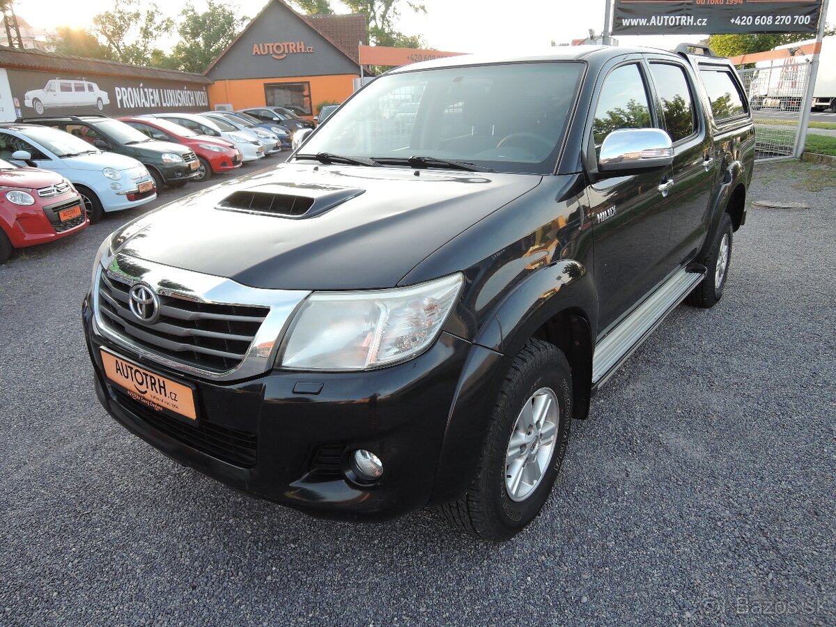 Toyota Hilux 2,5 D-4D 4x4 1.maj ČR HardTop DPH 2013