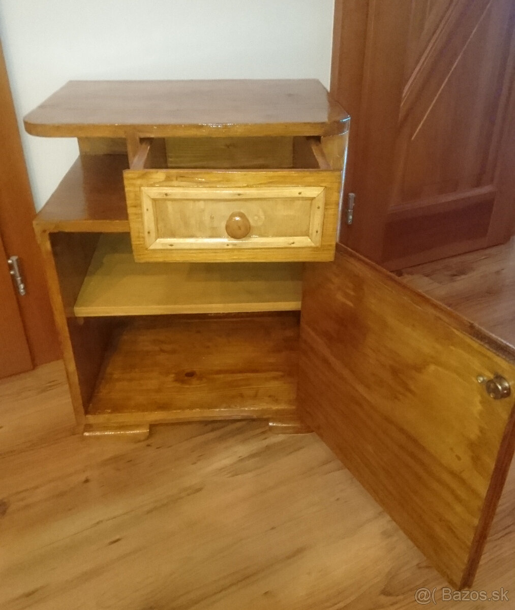 nočný stolík - 2