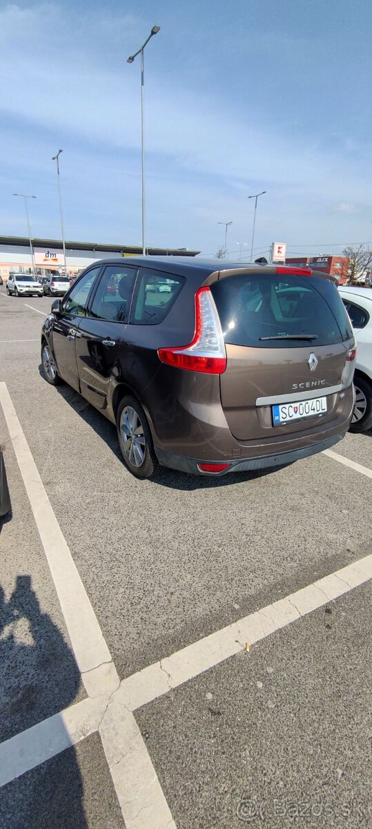 Renault Grand Scenik - 2
