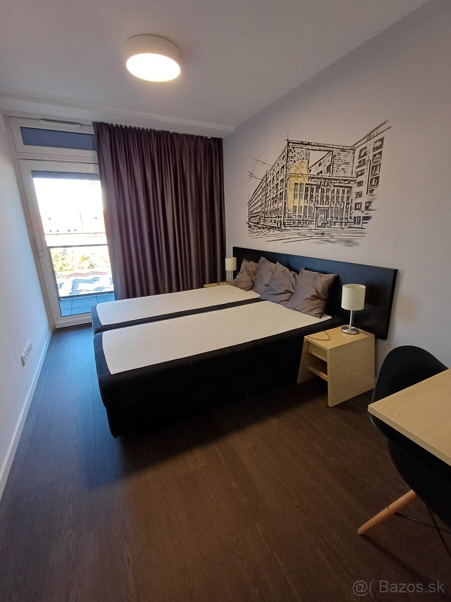 Ponúkam na predaj 2-izb. apartmán s terasou, Žilinská, BA I - 2