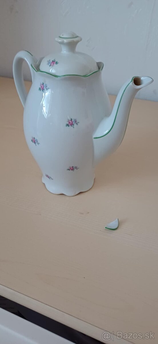 Predám retro čajník na dekoráciu - 2