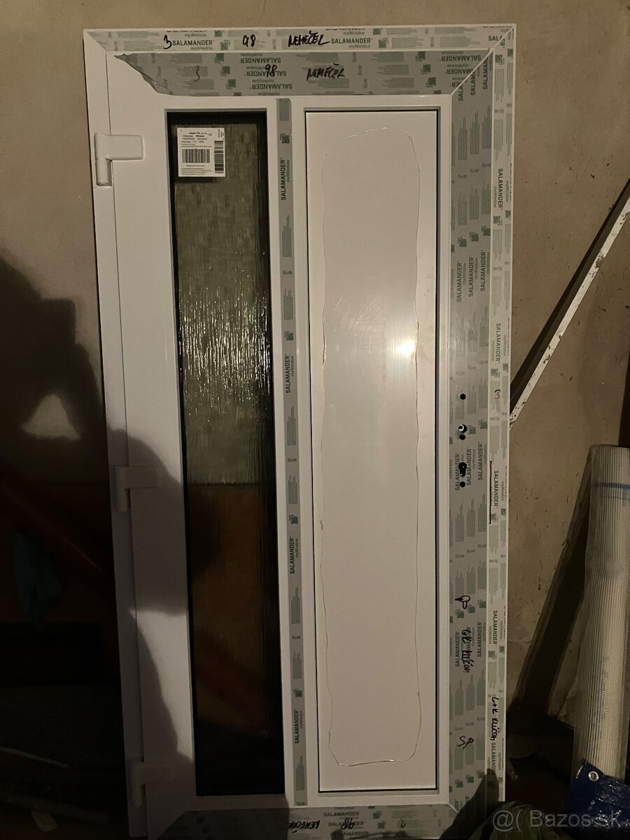 Predám masívne vchodové dvere - 2