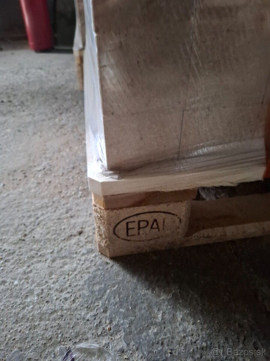 Predám lisované paletové kocky na výrobu Europaliet - 2