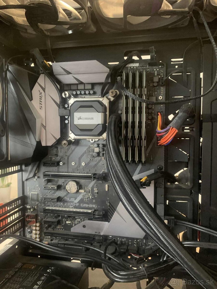 Asus rog strix Z370F + i9 9900K 32gb ram - 2
