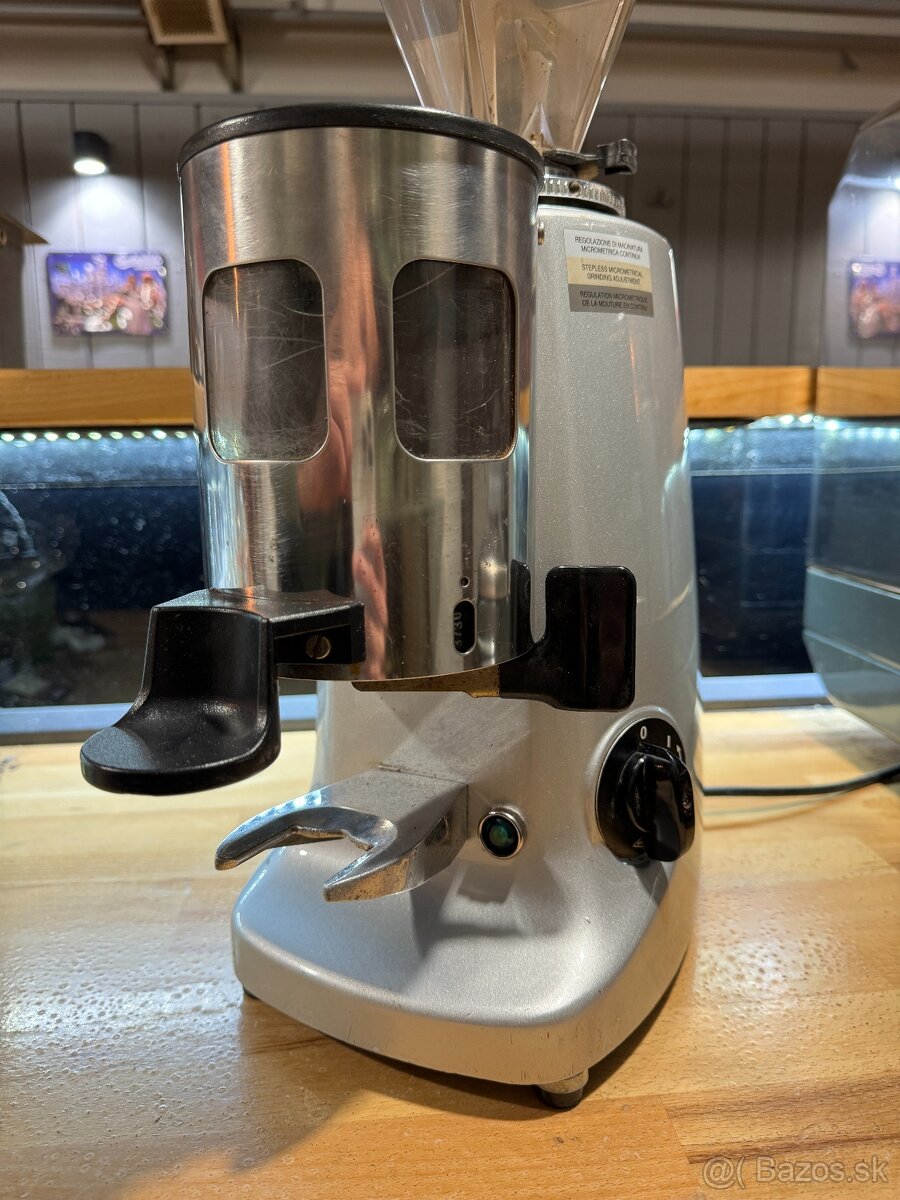Mlynec na kávu MAZZER LUIGI srl - 2