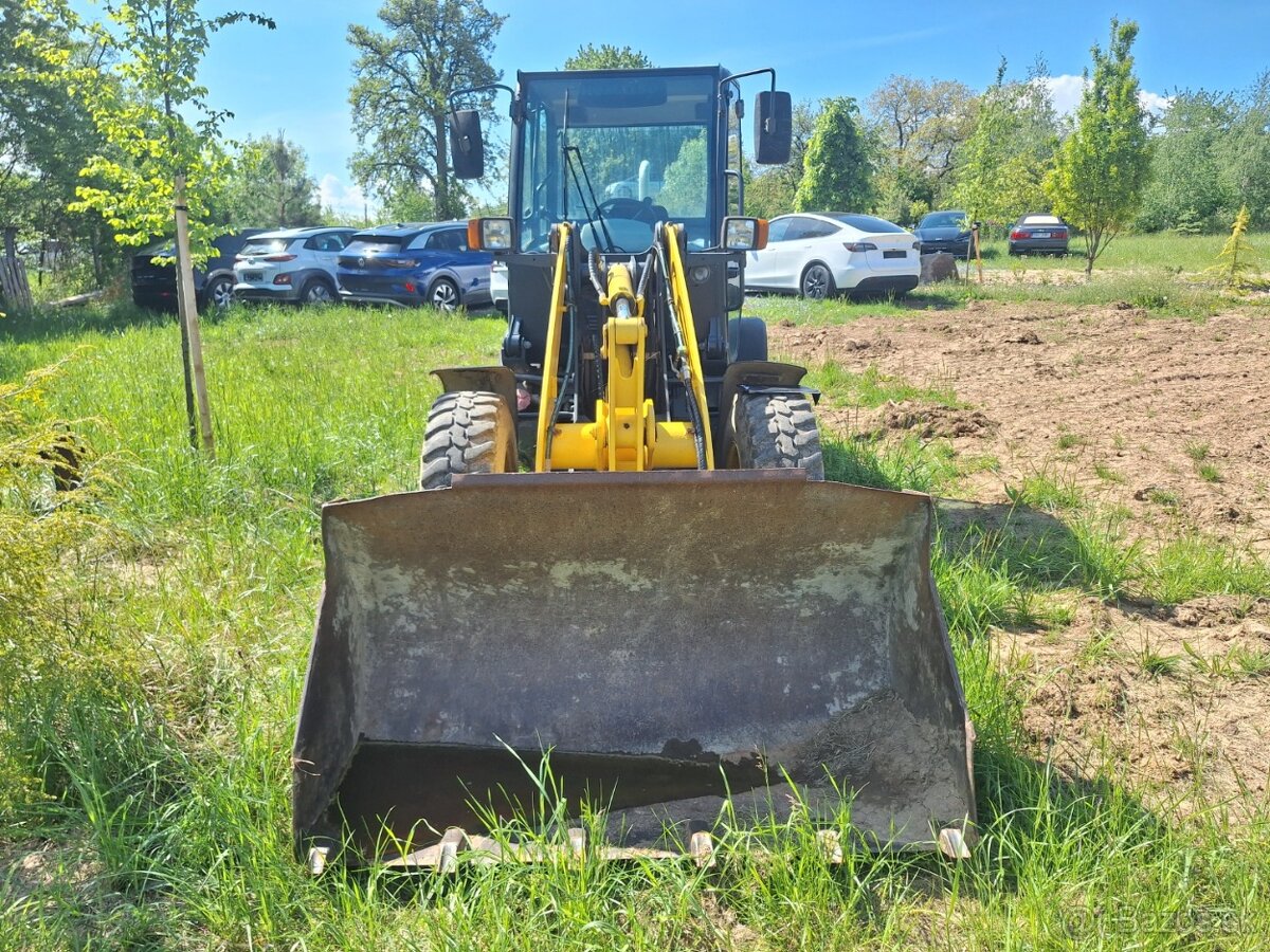 KOMATSU WA 70 - 5 4X4 - 2