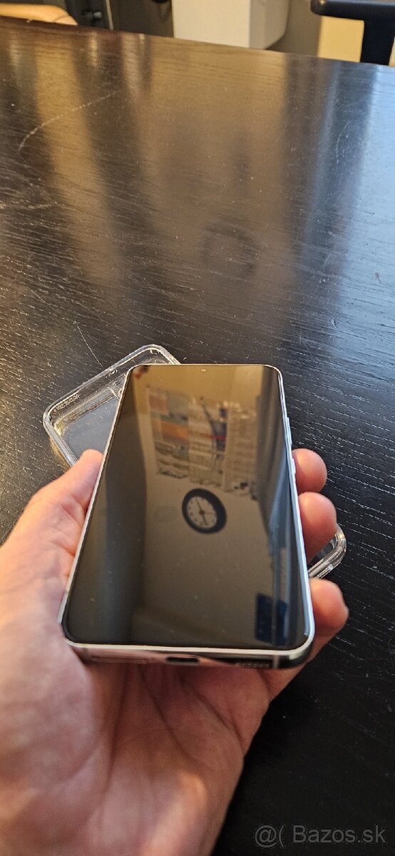 Samsung S22 - 2