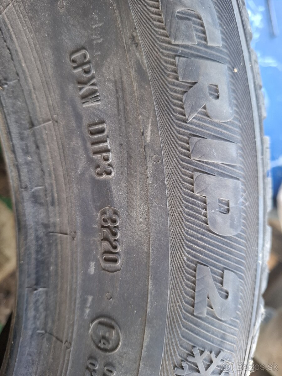 205/60R16 zimne - 2