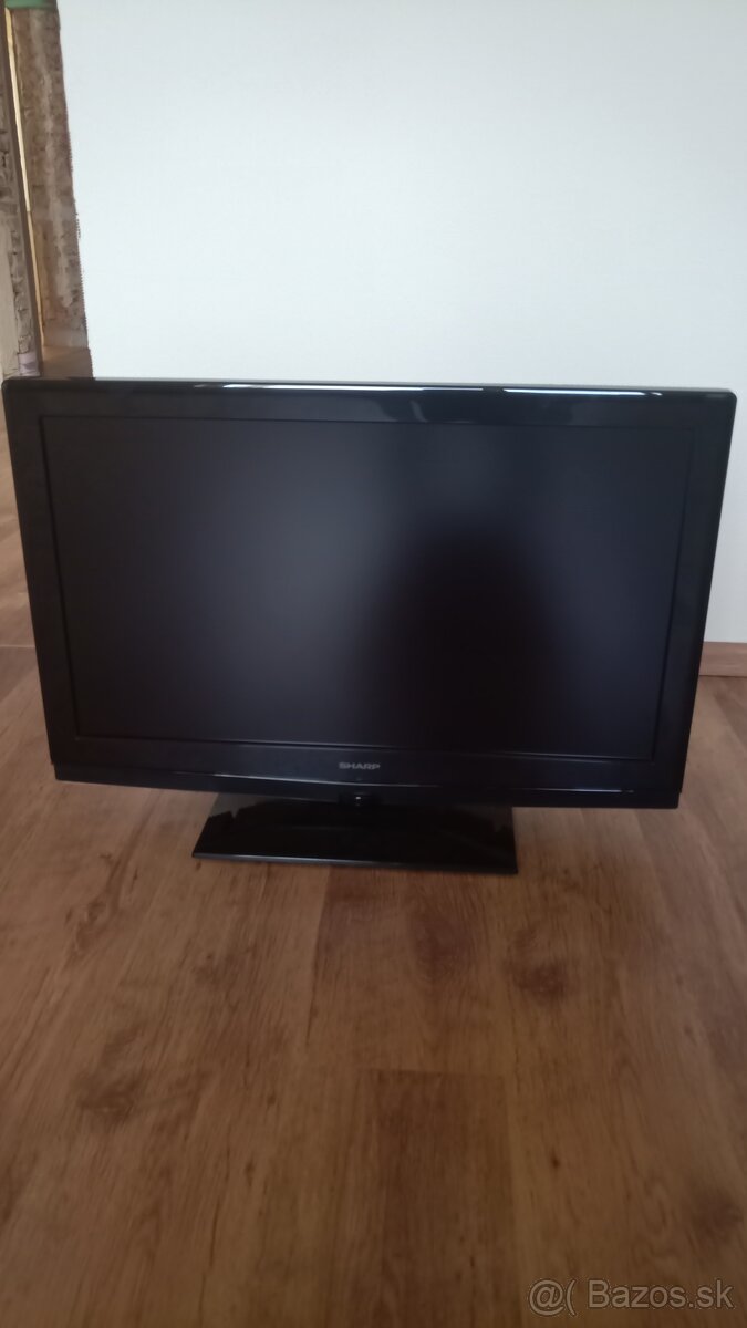 Predám starší televízor SHARP LC 32SB25E - 2