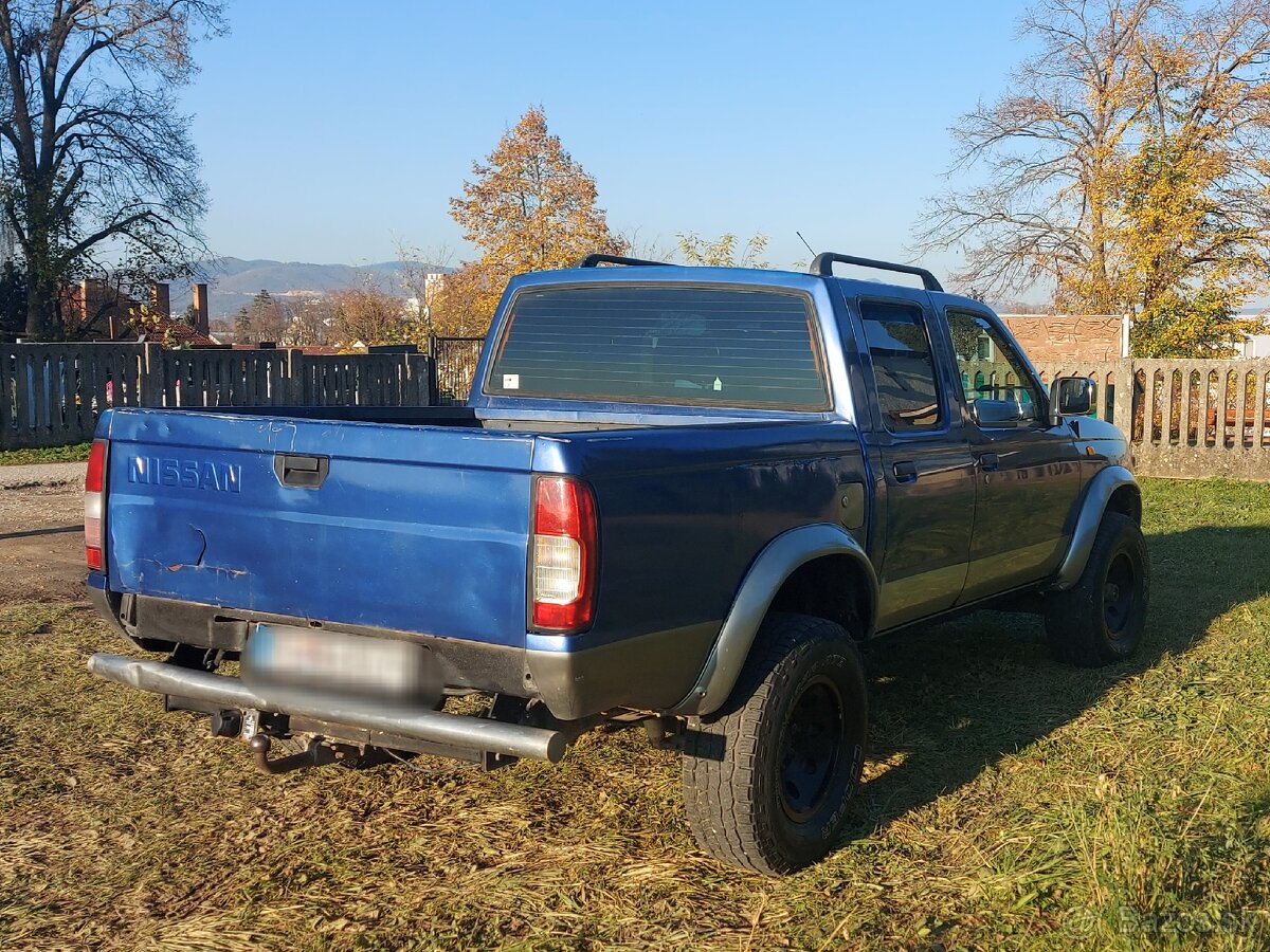 Nissan Navara D22 - 2