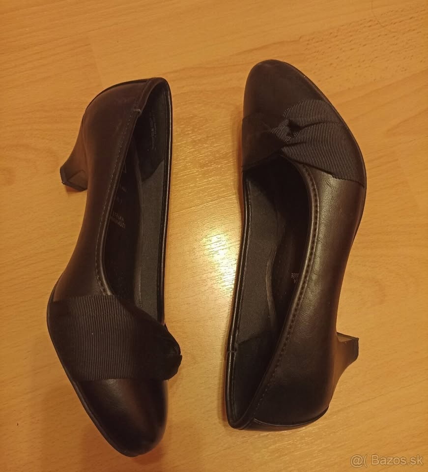 Čierne lodičky Easy Street, veľkosť 41 (7) - 2