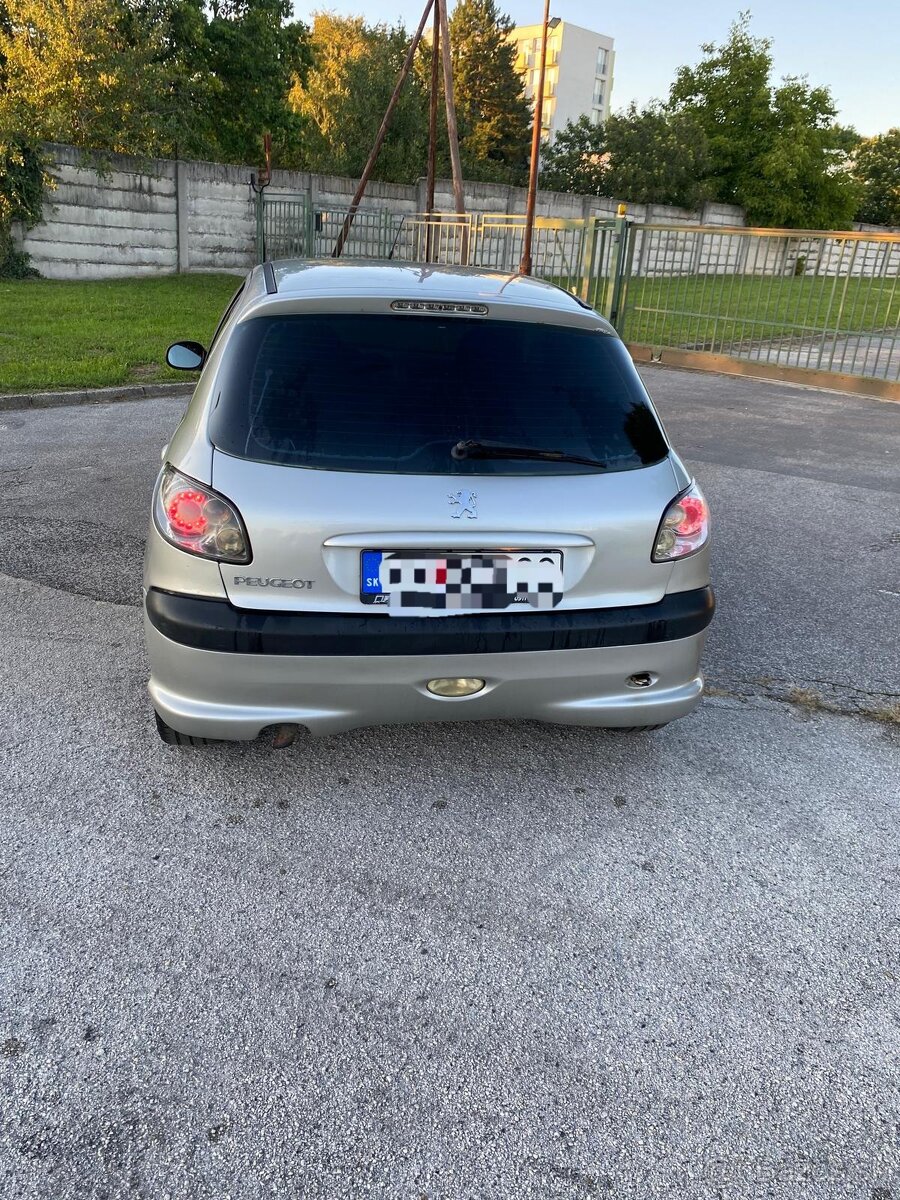 Peugeot 206 1.4 HDI 50 kw 2004 - 2