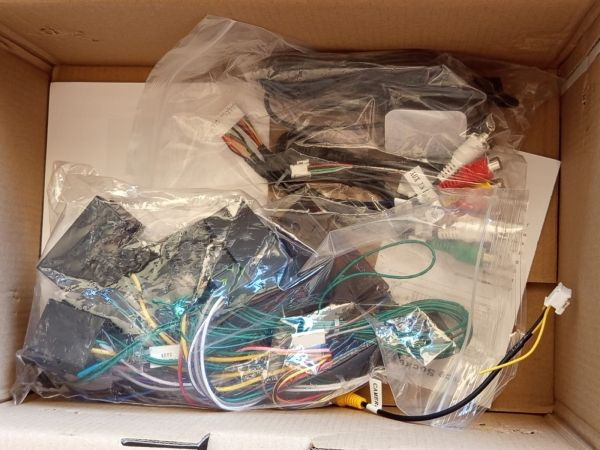 MERCEDES C W203 Android WIFI NAVI USB CARPLAY ANDROID AUTO - 2